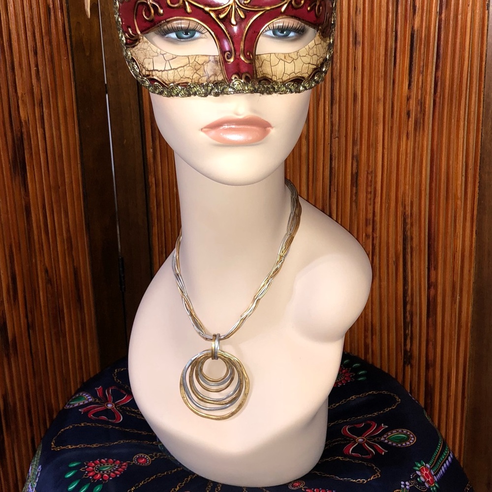 Two tone‎ Chico’s necklace